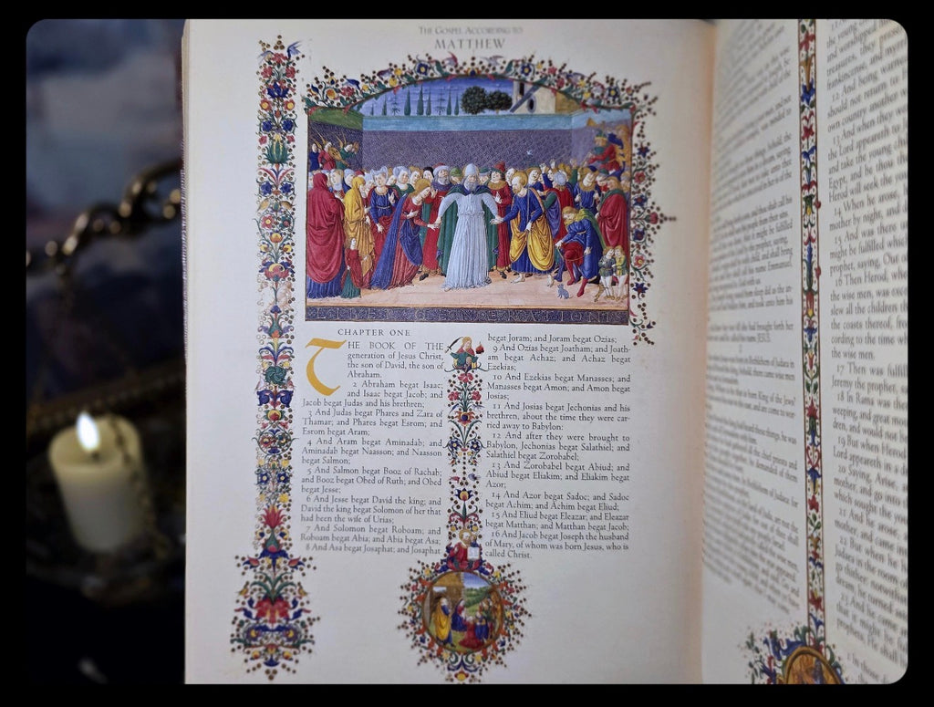 2000 The Holy Bible: Illuminated Family Edition