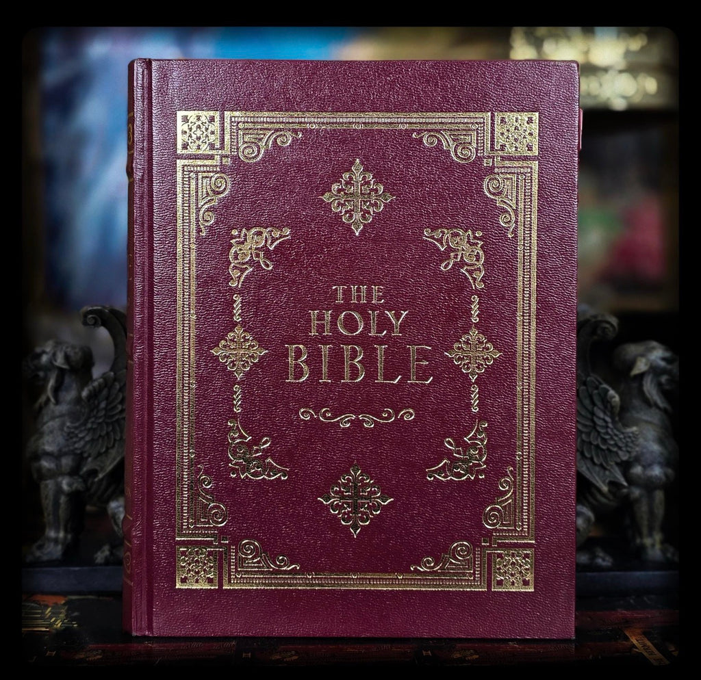 2000 The Holy Bible: Illuminated Family Edition